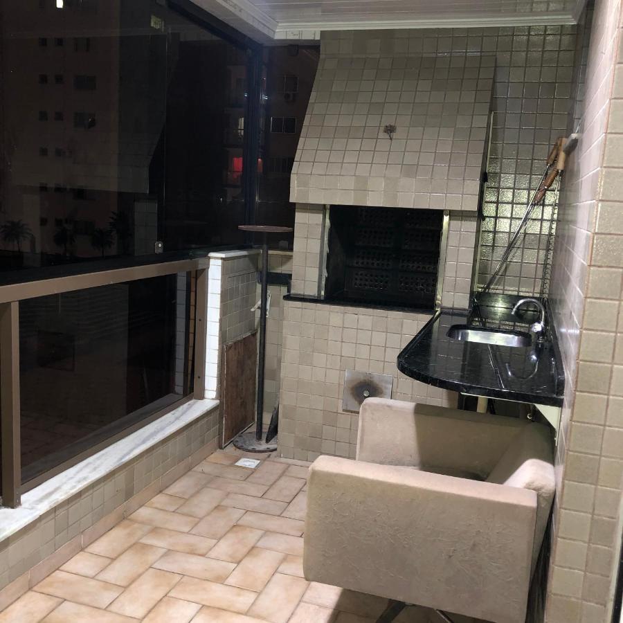 Apto A 30M Da Praia Sobre Shopping Atlantico Balneário Camboriú Exterior foto